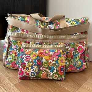 Vintage LeSportsac Deluxe Large Weekender & Zip Pouch in Potion - Bright Floral!
